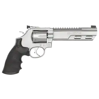 smith and wesson 686 competitor revolver rechte seite mit lauf nach links vor weißem hintergrund