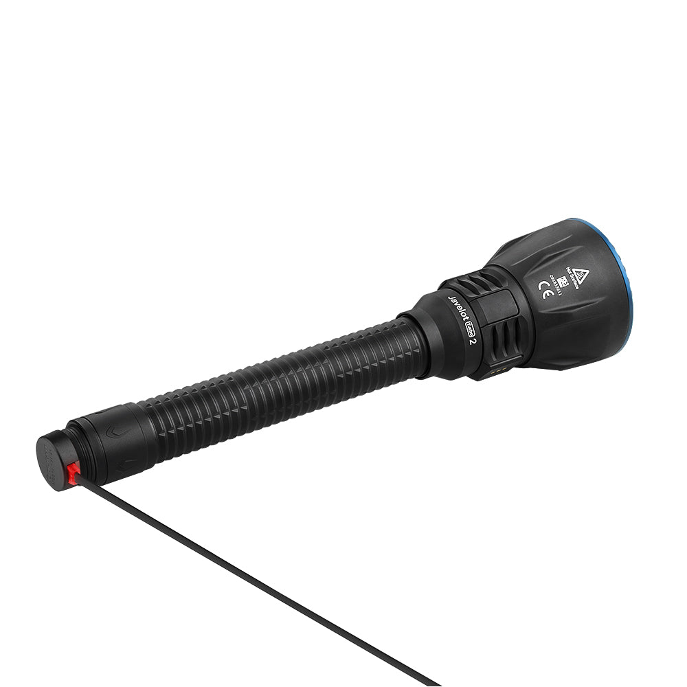 Olight Javelot Turbo 2 mit optionalem magnetischem Ladekabel, das nicht zum Lieferumfang gehört