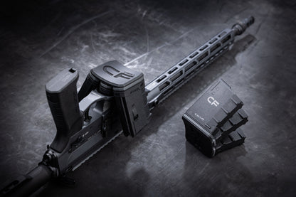 HERA Arms H1CF GEN.3 TRIO Coupler Set: an einer AR15 eingesetzt, zweites Set daneben
