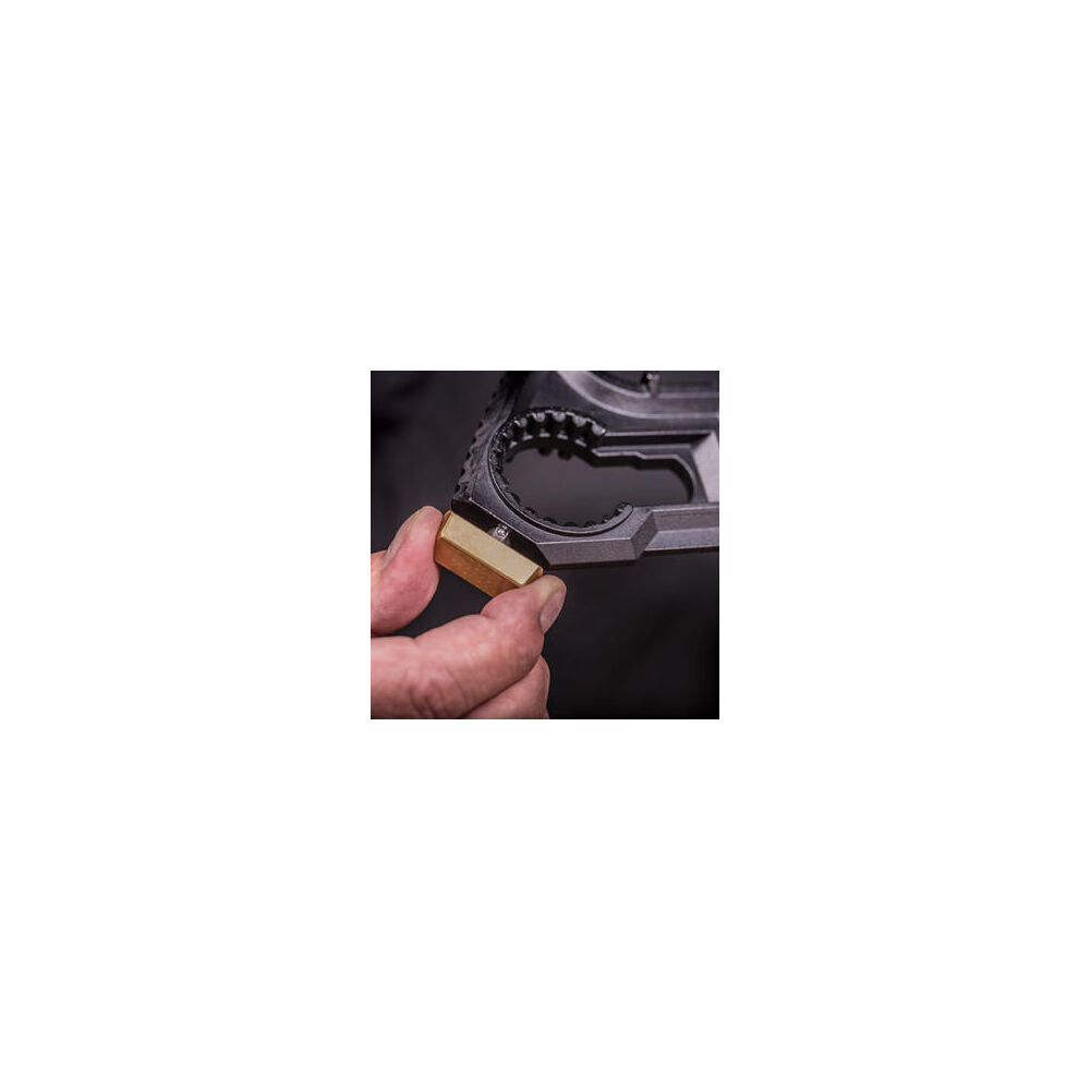 Real Avid Master Wrench AR15 mit Mil-Spec und Free-Float Barrel Nut Funktionen plus Drehmoment-Aufnahme