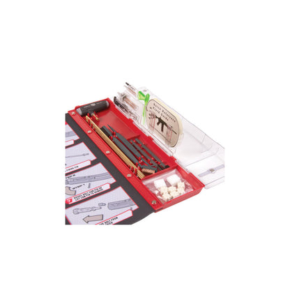 Real Avid Master Cleaning Station AR15 Tool-Box geöffnet mit Smart Brushes Accu-Grip Picks und AR15 Scraper