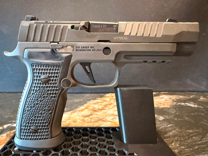 SIG SAUER P320 AXG Legion Gray