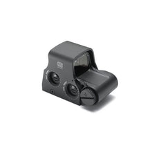 EOTECH XPS2-0 holografisches Visier in Schwarz, 3D-Ansicht von rechts vor weißem Hintergrund