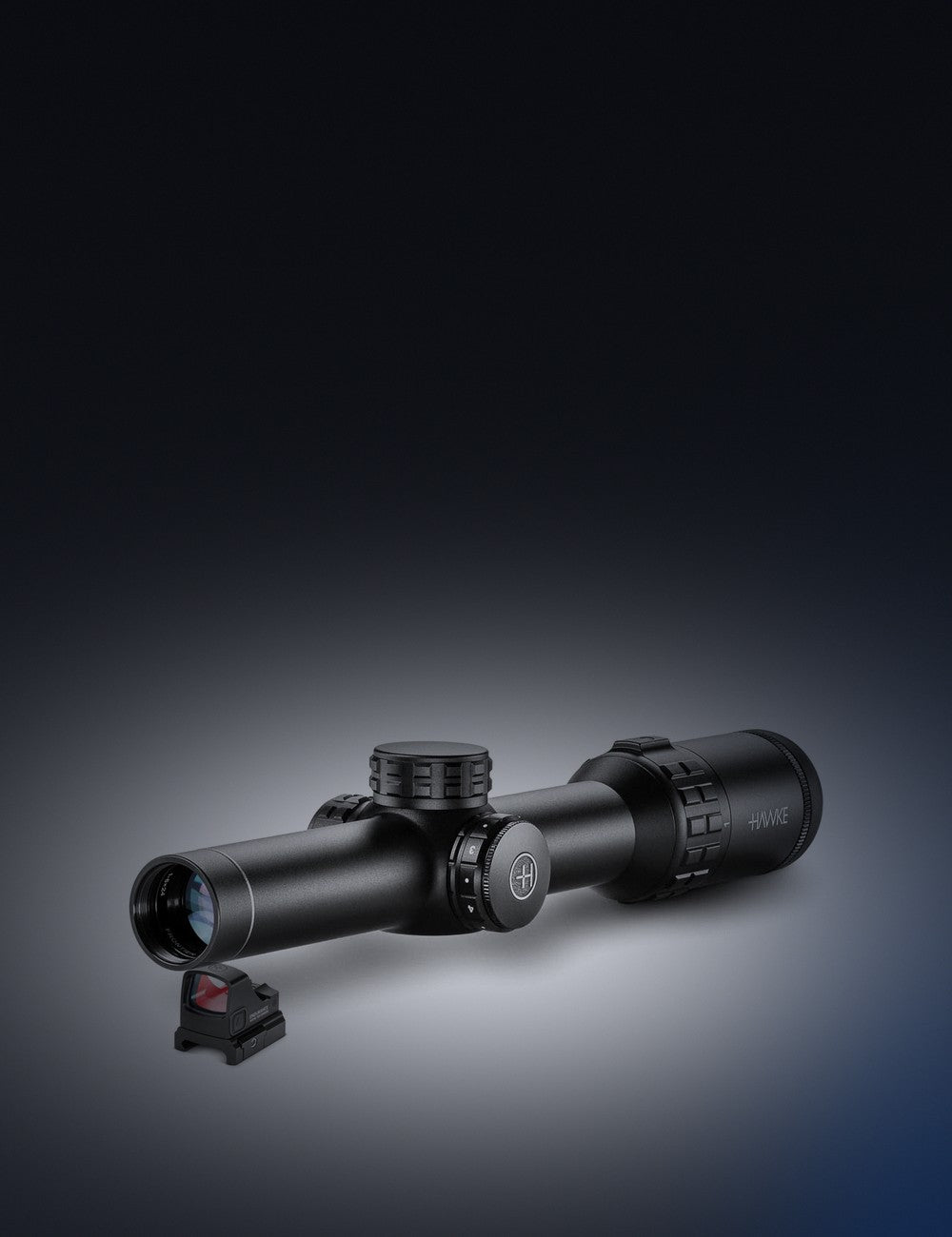 Hawke Frontier 30 1-6x24 Zielfernrohr und Hawke Endurance Rotpunktvisier vor dunklem Hintergrund