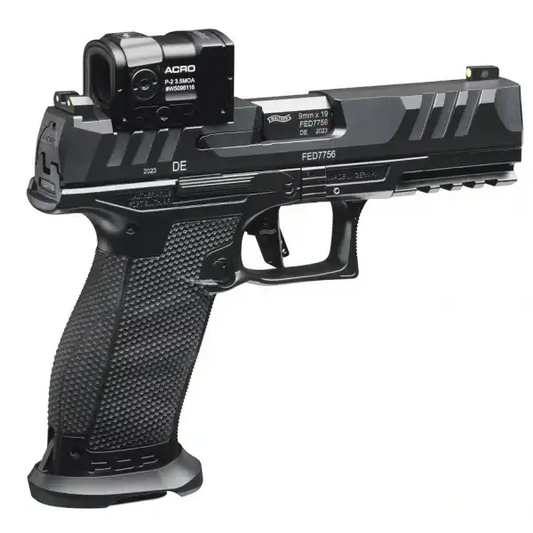 Walther PDP Full Size 4,5 Professional Acro Sport und Dienstpistole mit Zubehörschiene und Rotpunktvisier, schräge Gesamtansicht