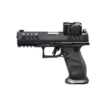 Walther PDP Full Size 4,5 Professional Acro 9mm Pistole mit Aimpoint Acro, linke Seitenansicht vor weißem Hintergrund